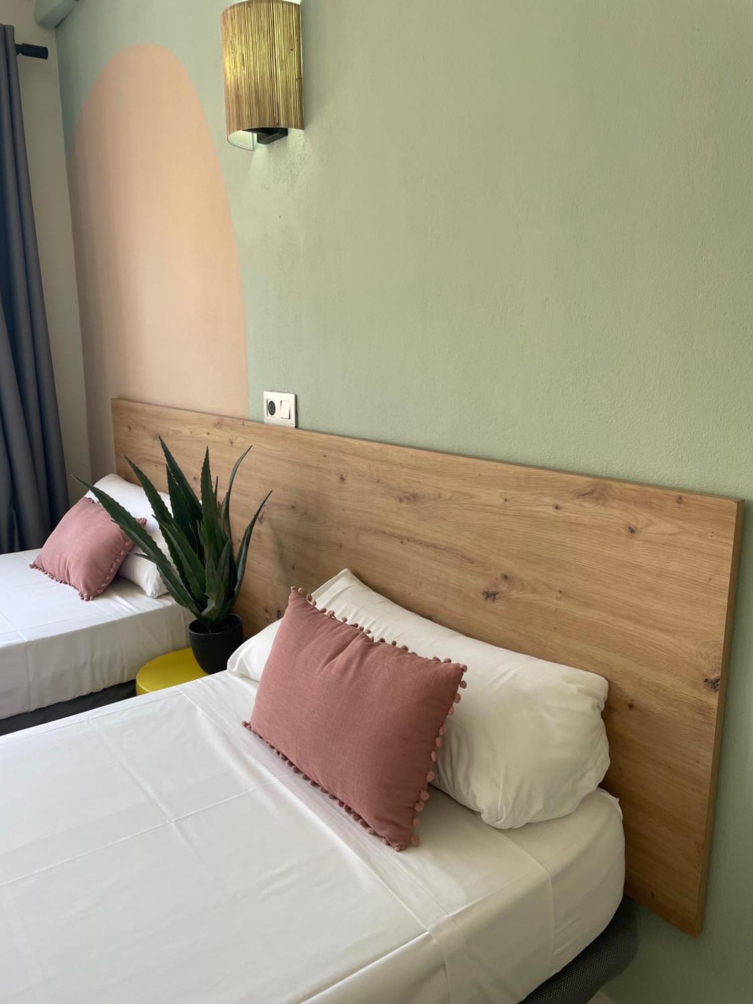 Hostal Playa De Palma Playa de Palma  Ngoại thất bức ảnh